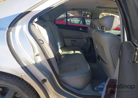 2007 Cadillac Sts V6 from USA, damaged, VIN 1G6DW677370167729